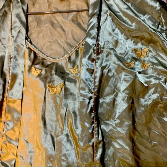 Vintage Slip & Robe Set - Picture 3 of 7